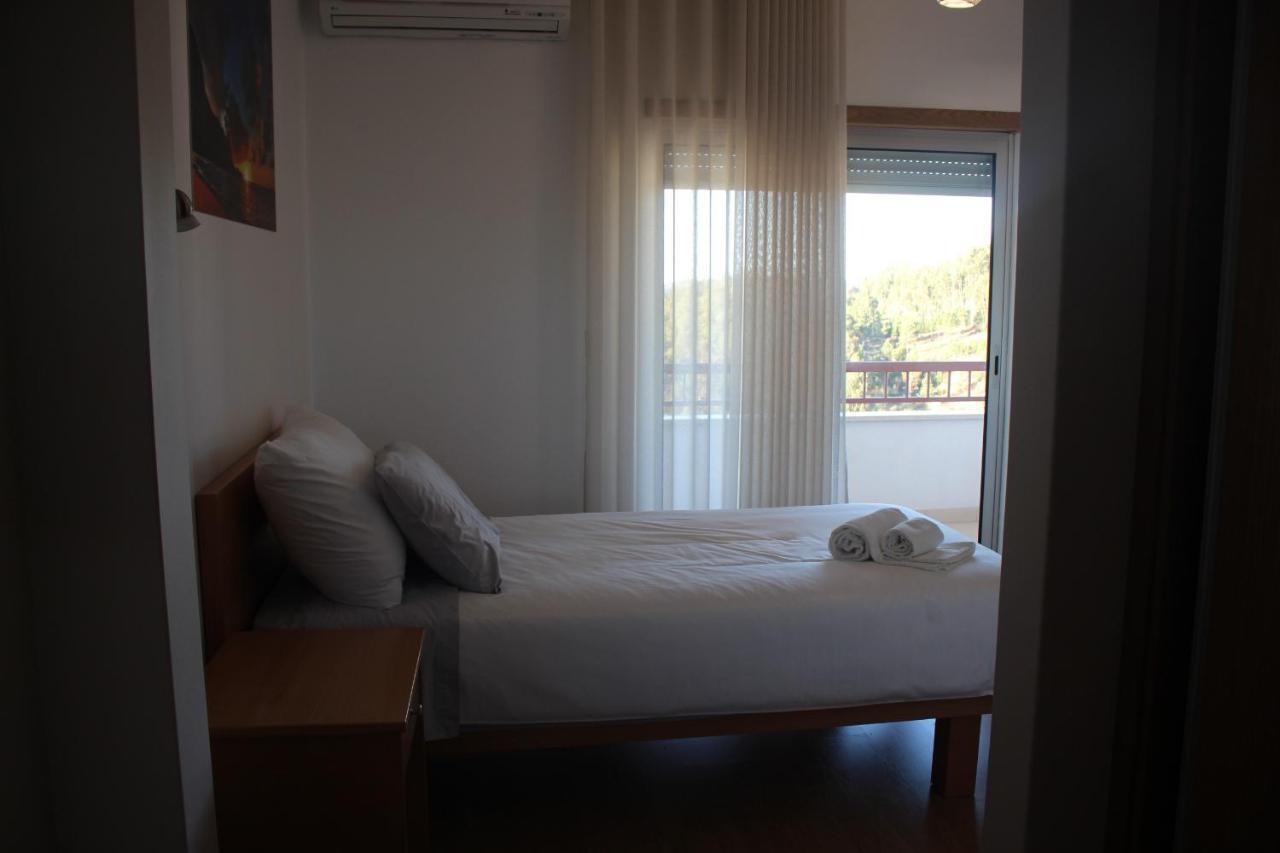 Hotel Solar Da Charneca Лейрия Экстерьер фото